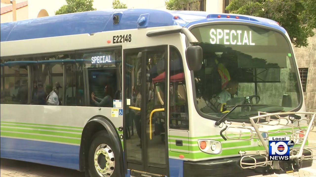 Miami Dade County Unveils New Electric Buses THE MIAMI METROPOLIS