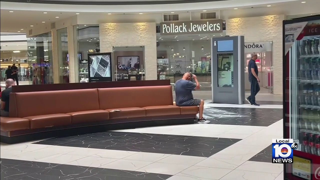 Sawgrass Mills jewelry store back open after late night smash and grab