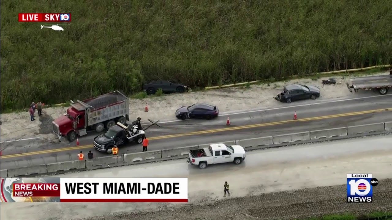 Crash blocks Eighth Street in southern Miami-Dade - THE MIAMI METROPOLIS